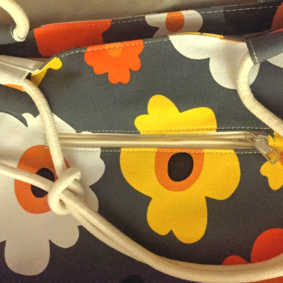 Farmhouse Is My Style flower tote and matching clutch wallet NEW - Picture 15 of 16